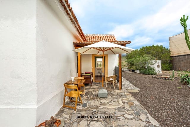2 bedroom Finca/Country House for rent in San Isidro de Abona, Granadilla de Abona - € 1,650 (Ref: 9849486)