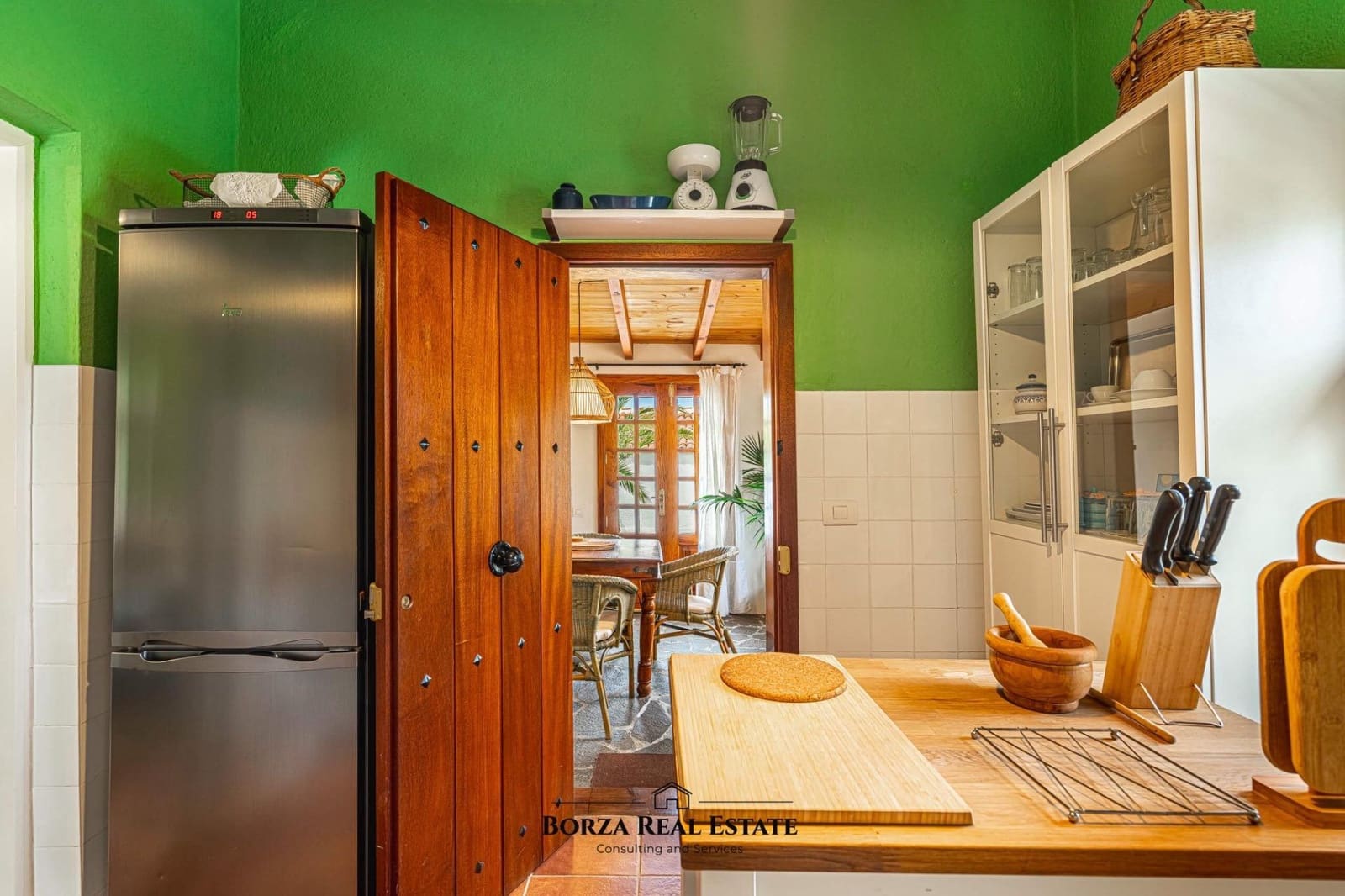 2 bedroom Finca/Country House for rent in San Isidro de Abona - € 1,650 (Ref: 9849486)