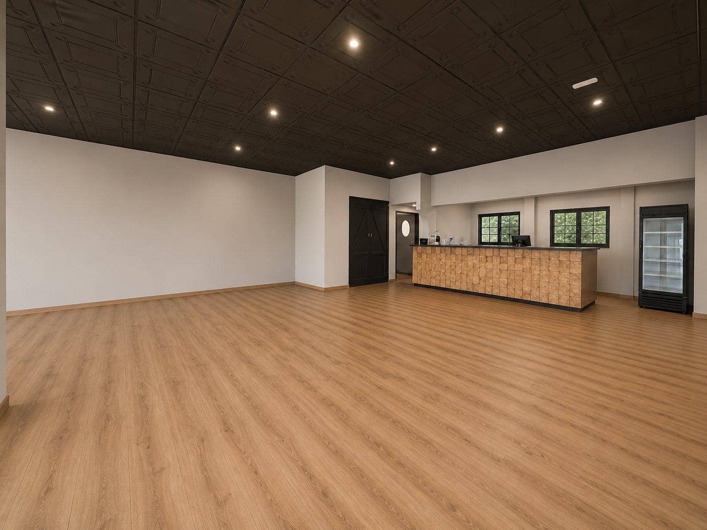 Commercieel te huur in Los Cristianos - € 3.900 (Ref: 9870241)