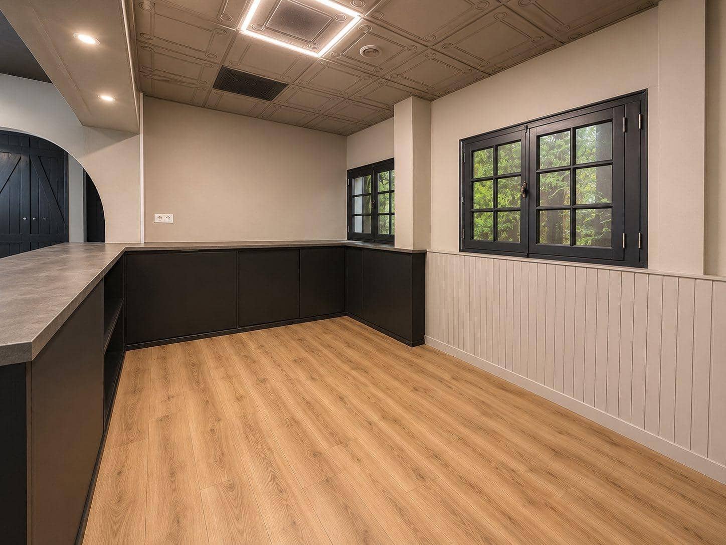 Commercieel te huur in Los Cristianos - € 3.900 (Ref: 9870241)