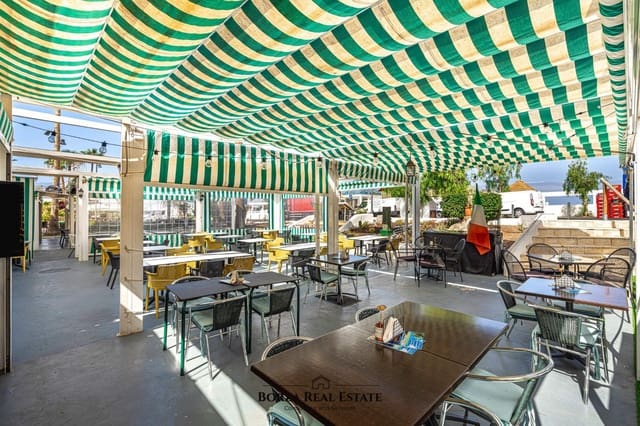 Commercieel te huur in Playa Fañabe, Adeje - € 1.500 (Ref: 9920530)