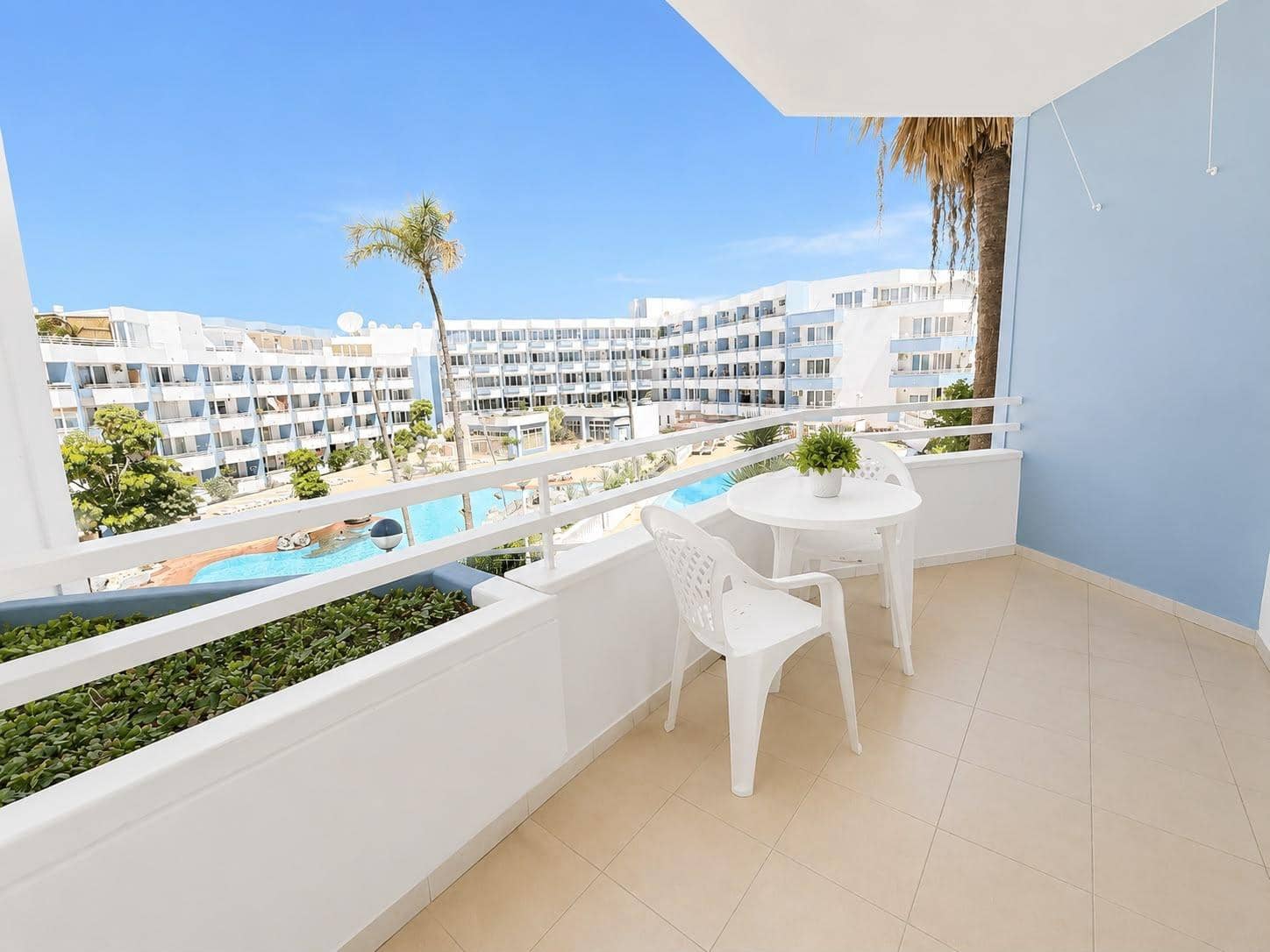 Studio à vendre à San Miguel de Abona avec piscine - 169 000 € (Ref: 9922391)