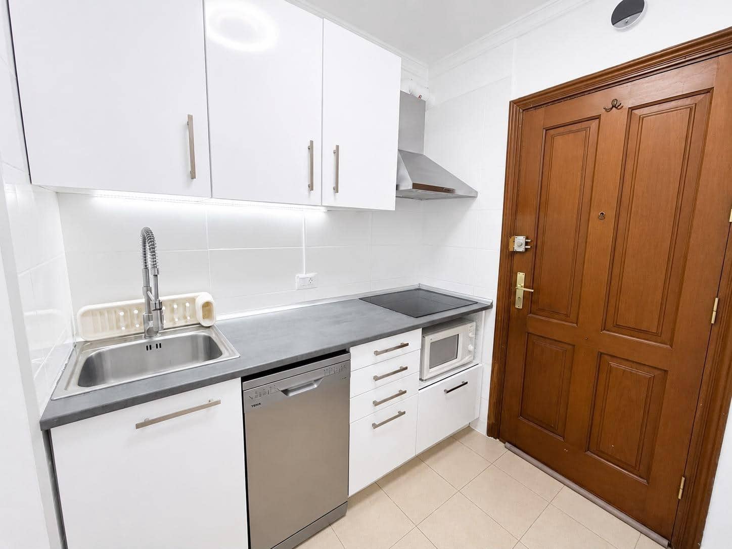 Studio à vendre à San Miguel de Abona avec piscine - 169 000 € (Ref: 9922391)