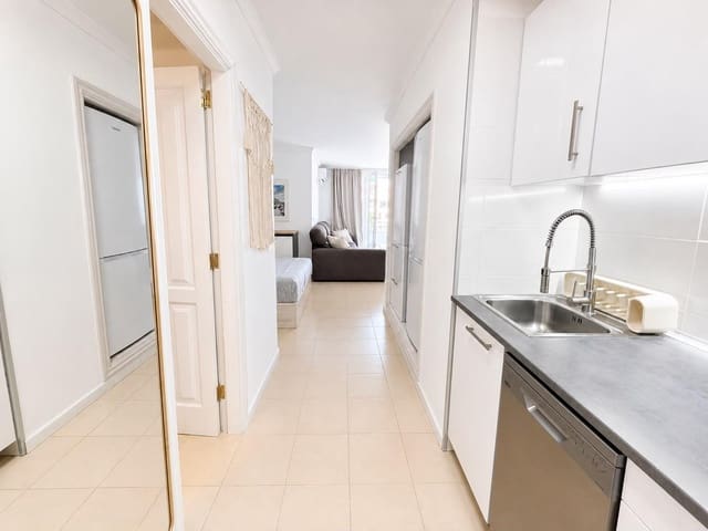 Studio till salu i San Miguel de Abona med pool - 169 000 € (Ref: 9922391)