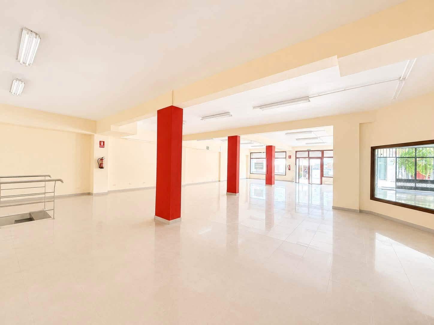 Erhverv til leje i Puerto de la Cruz - € 4.000 (Ref: 9940057)
