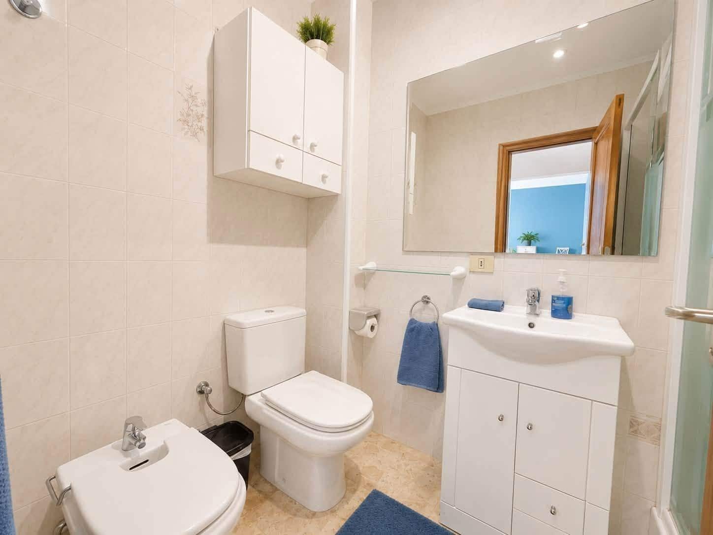 Appartement de 2 chambres à louer à Puerto Santiago - 1 200 € (Ref: 9954301)
