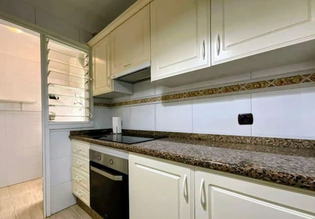 Apartamento de 3 habitaciones en Casco Urbano, Adeje en venta - 328.000 € (Ref: 9970715)