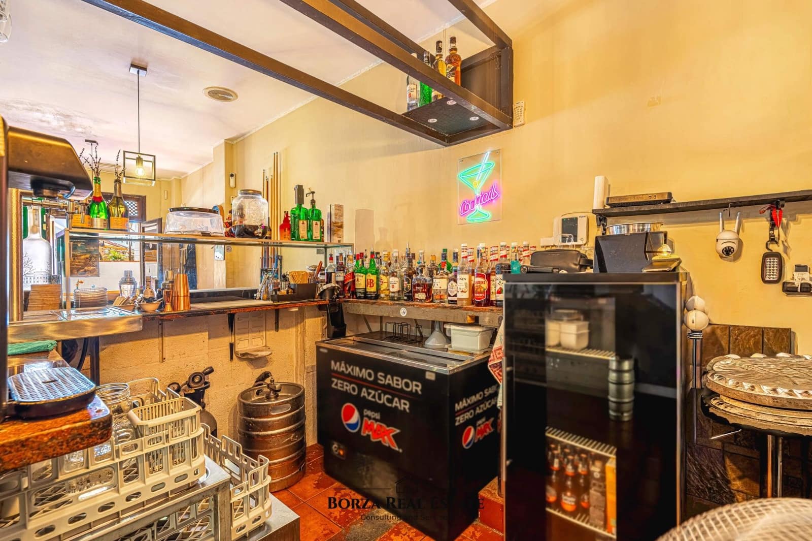 Erhverv til salg i Los Cristianos - € 58.000 (Ref: 9970716)