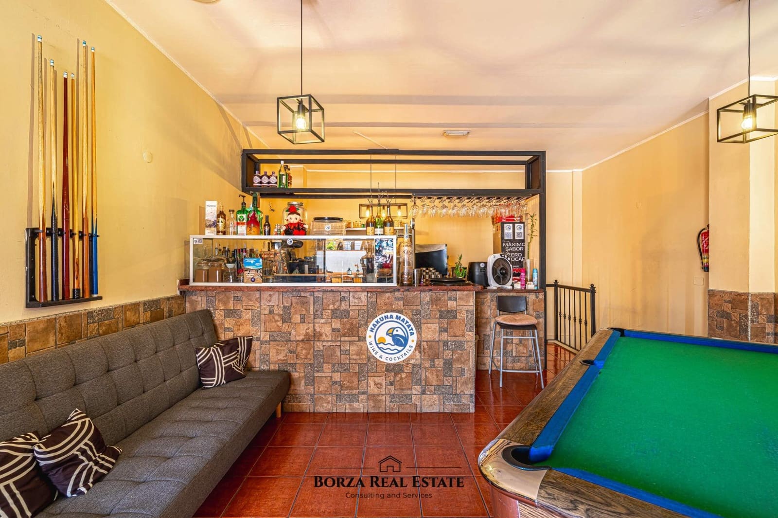 Erhverv til salg i Los Cristianos - € 58.000 (Ref: 9970716)