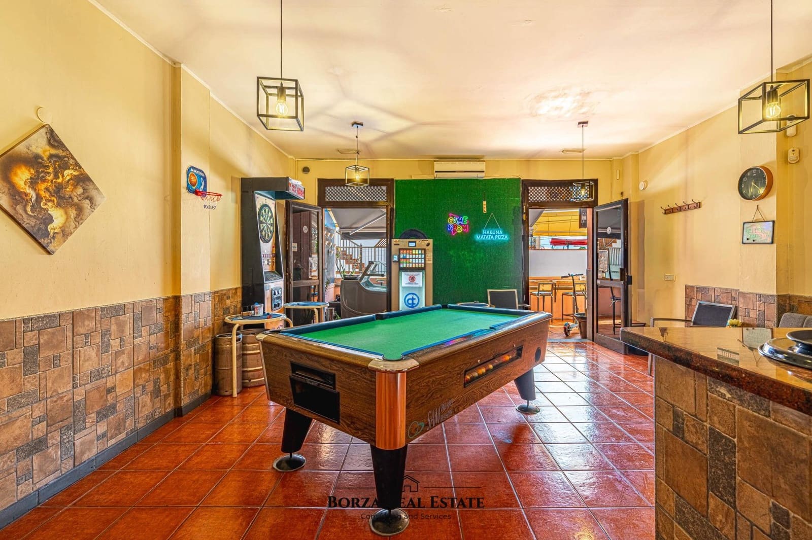 Erhverv til salg i Los Cristianos - € 58.000 (Ref: 9970716)
