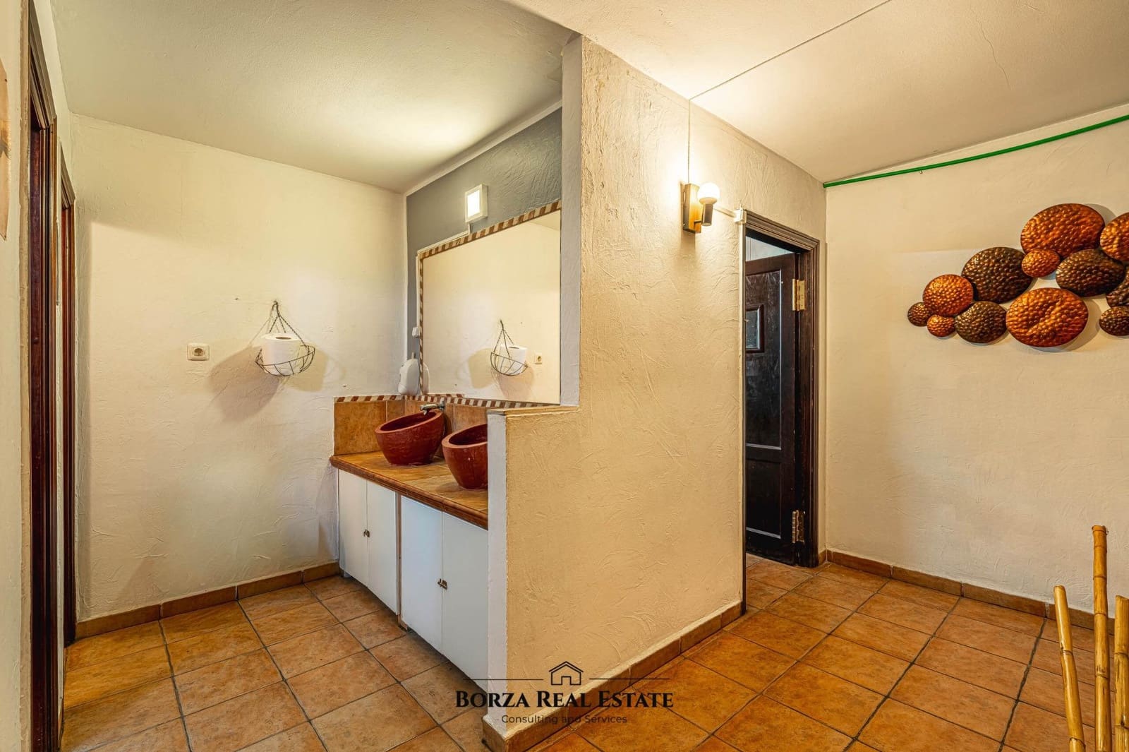 Comercial para venda em Los Cristianos - 58 000 € (Ref: 9970716)