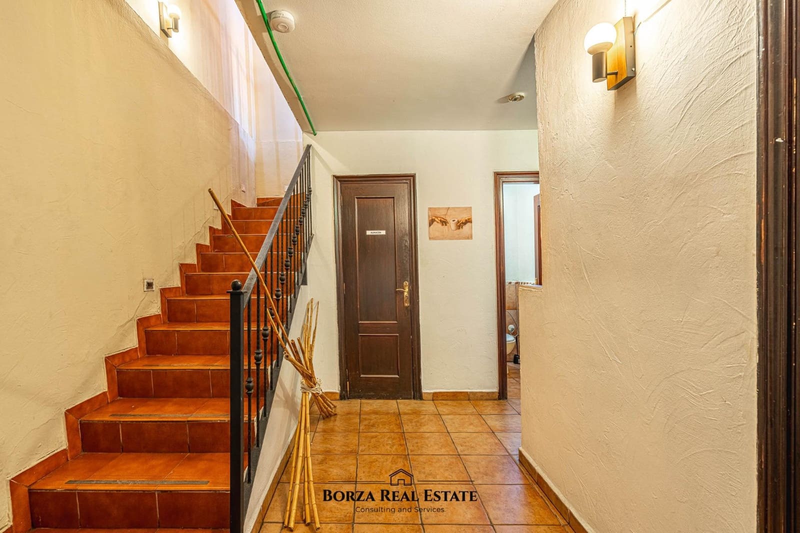 Comercial para venda em Los Cristianos - 58 000 € (Ref: 9970716)
