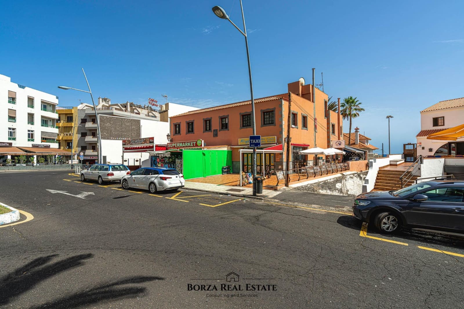 Comercial para venda em Los Cristianos - 58 000 € (Ref: 9970716)