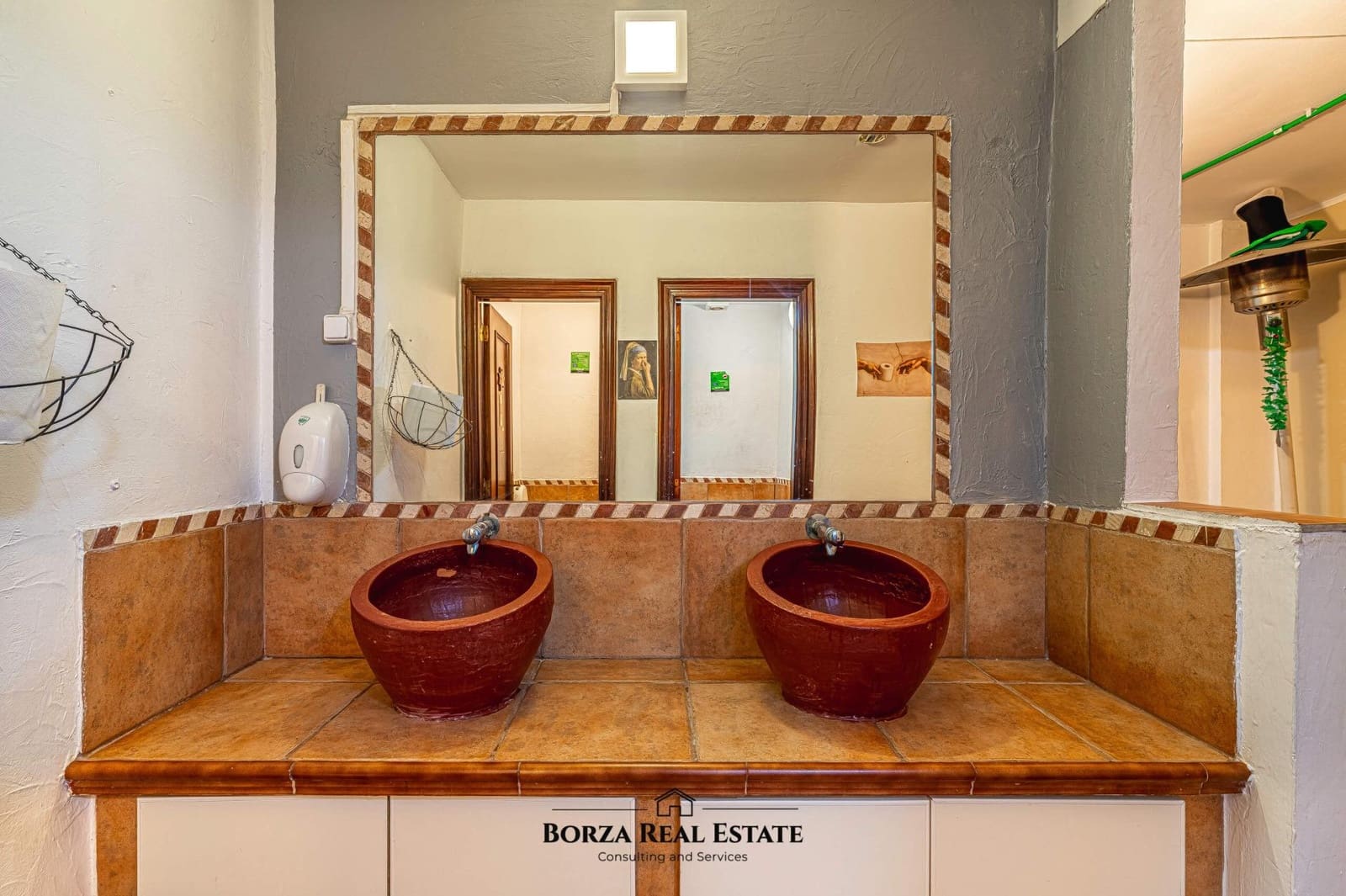 Comercial para venda em Los Cristianos - 58 000 € (Ref: 9970716)