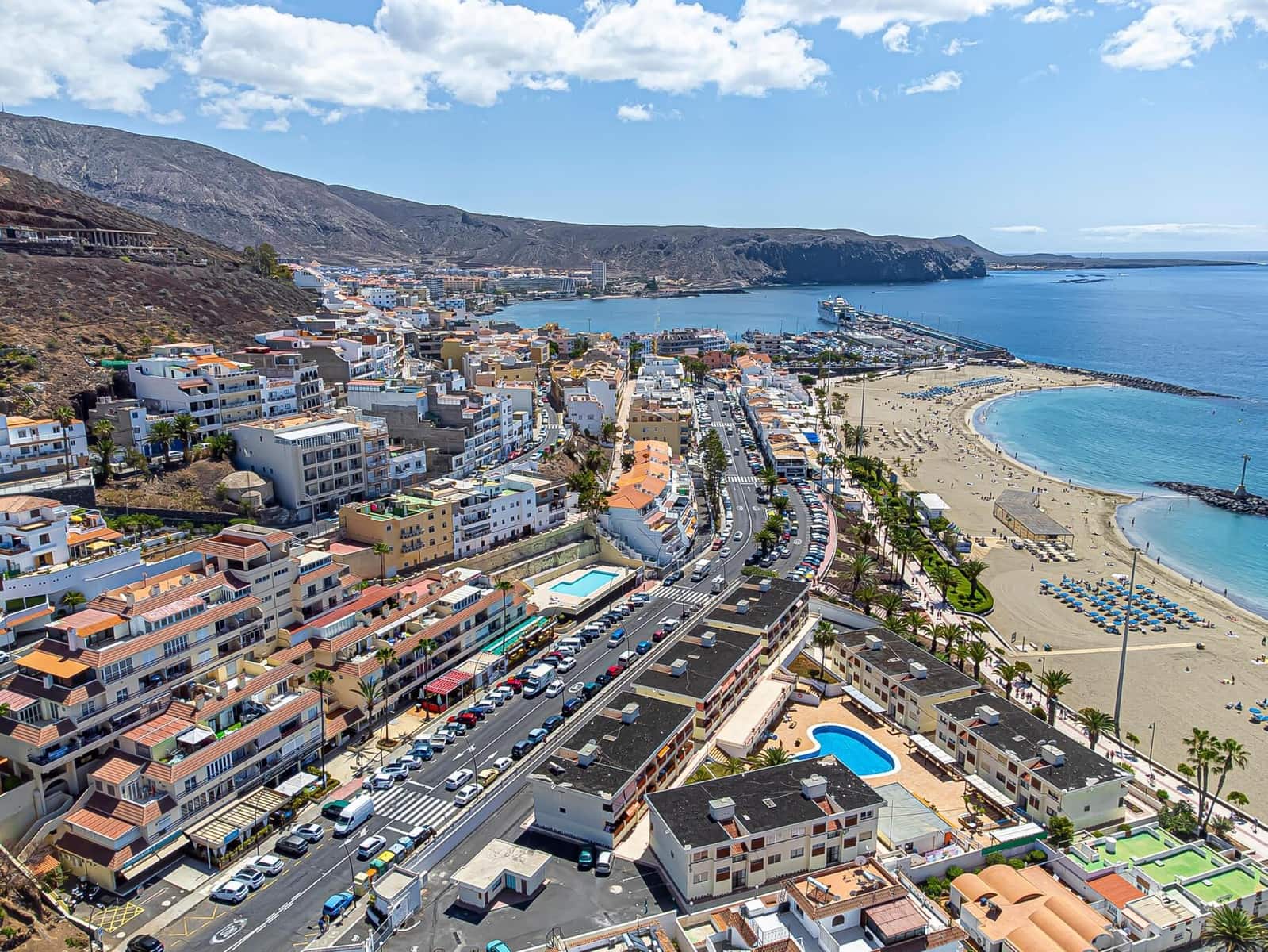 Comercial para venda em Los Cristianos - 58 000 € (Ref: 9970716)