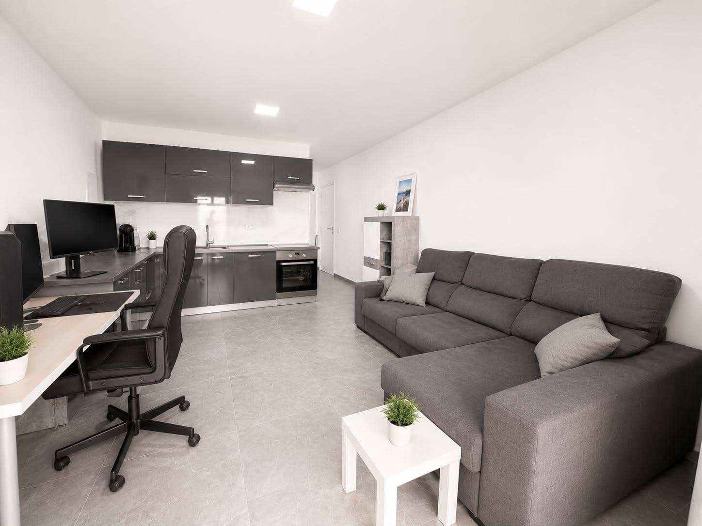 2 bedroom Apartment for sale in Chayofa with pool - € 259,000 (Ref: 9970717)