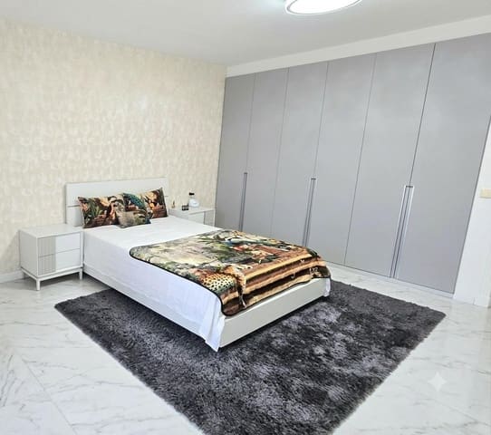 3 sovrum Radhus till salu i Casco Urbano, Adeje med pool garage - 695 000 € (Ref: 9975518)