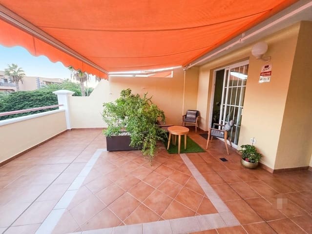 3 sovrum Radhus till salu i Casco Urbano, Adeje med pool garage - 695 000 € (Ref: 9975518)