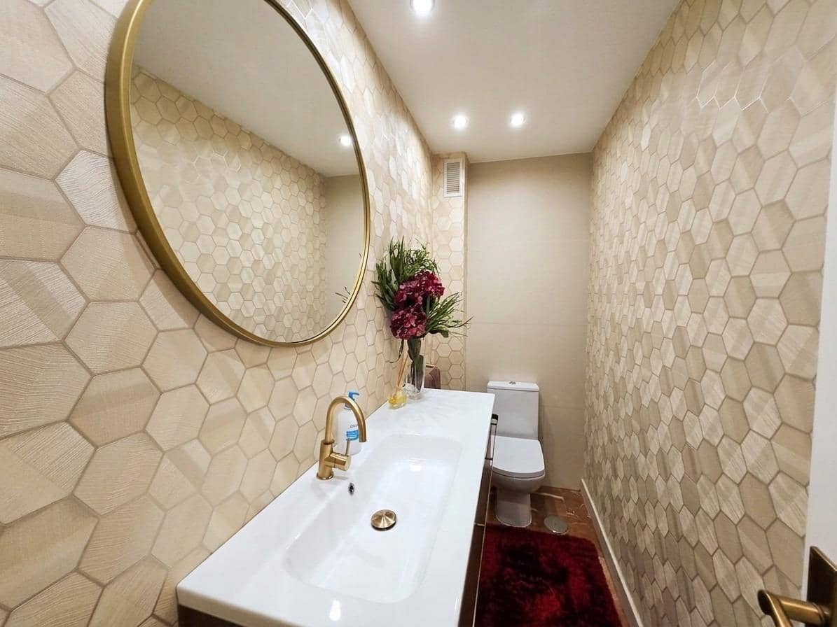 Adosado de 3 habitaciones en Adeje en venta con piscina garaje - 695.000 € (Ref: 9975518)