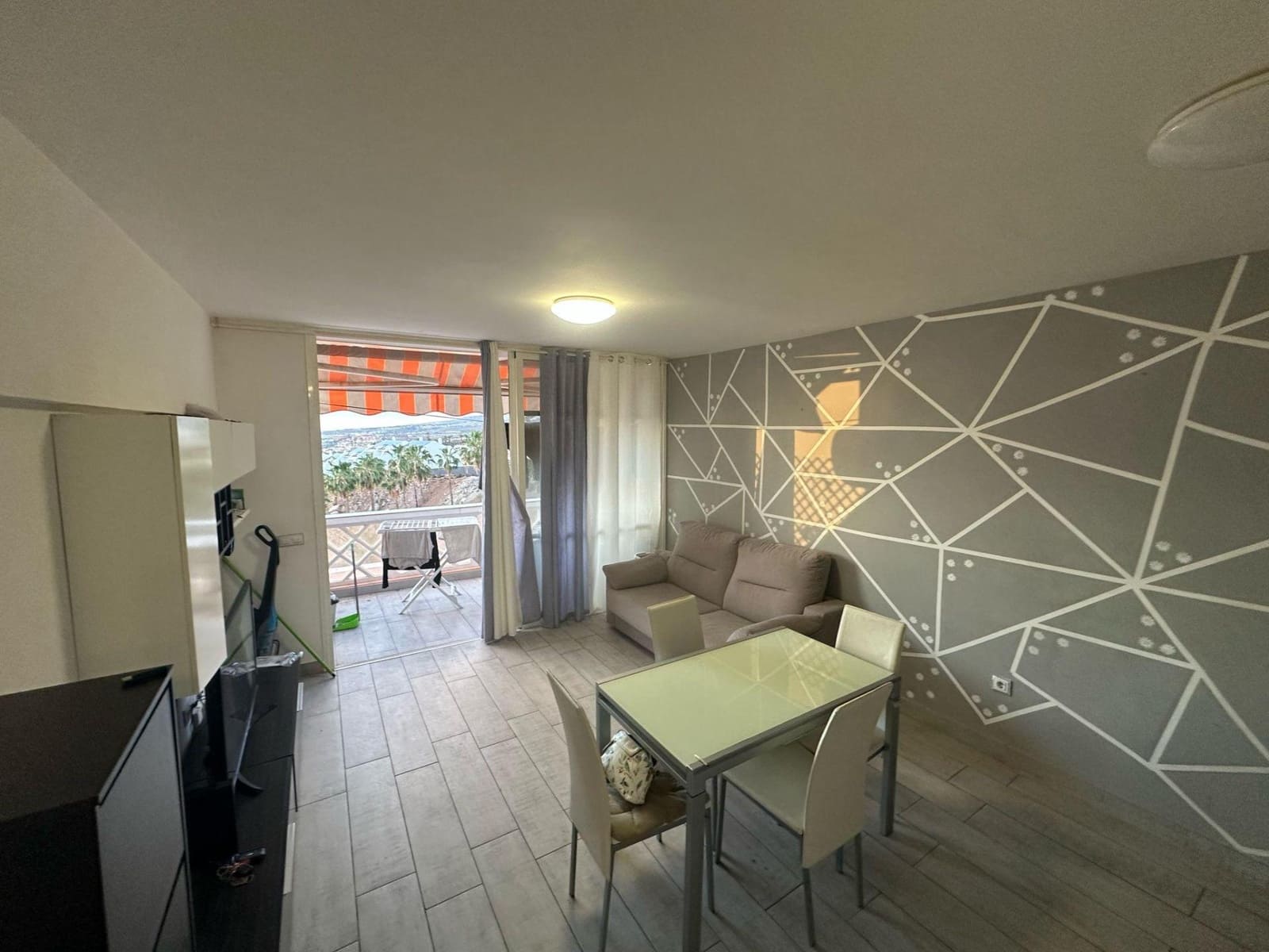 1 soverom Studio til leie i Costa Adeje - € 1 250 (Ref: 9977409)