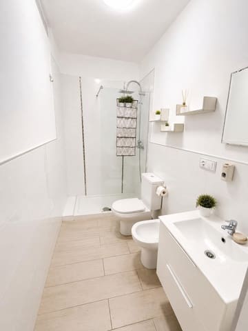 1 soverom Studio til leie i San Eugenio Alto, Adeje - € 1 250 (Ref: 9977409)