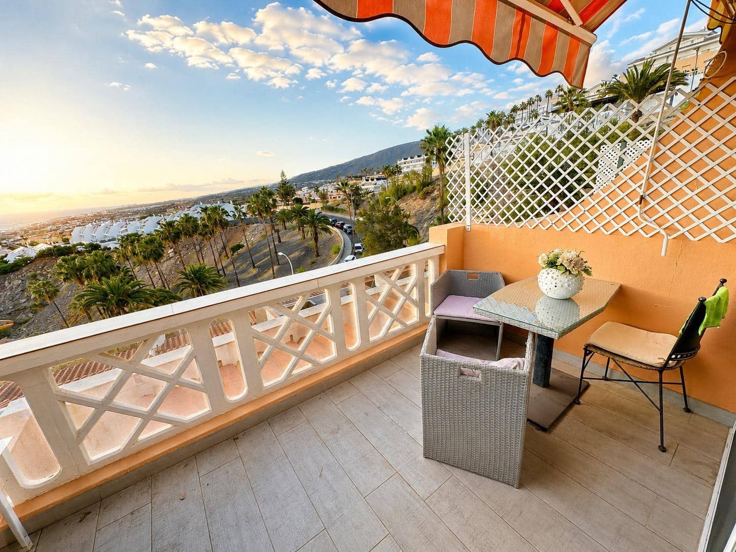 Studio de 1 chambre à louer à Costa Adeje - 1 250 € (Ref: 9977409)
