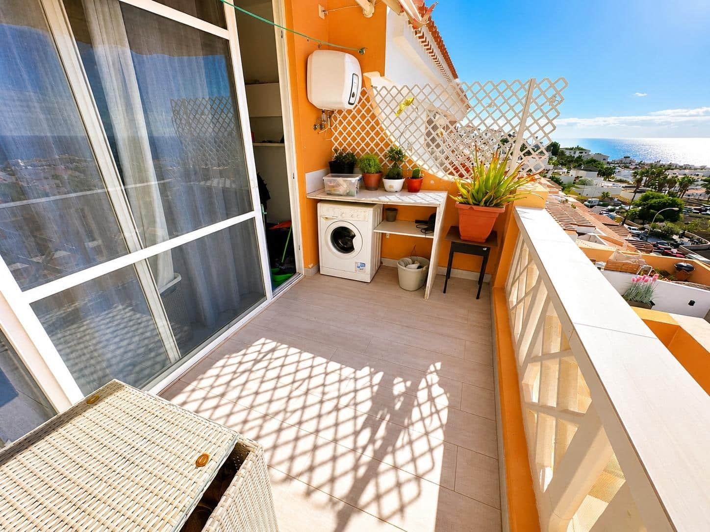 Studio de 1 chambre à louer à Costa Adeje - 1 250 € (Ref: 9977409)