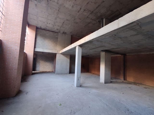 Kommersiell til leie i Garbinet - Parque de las Avenidas, Alicante by - € 1 100 (Ref: 7854470)