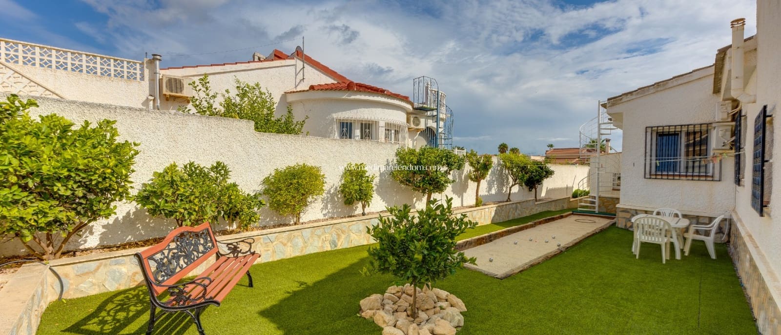 4 bedroom Villa for sale in Ciudad Quesada with pool garage - € 599,000 (Ref: 10162505)