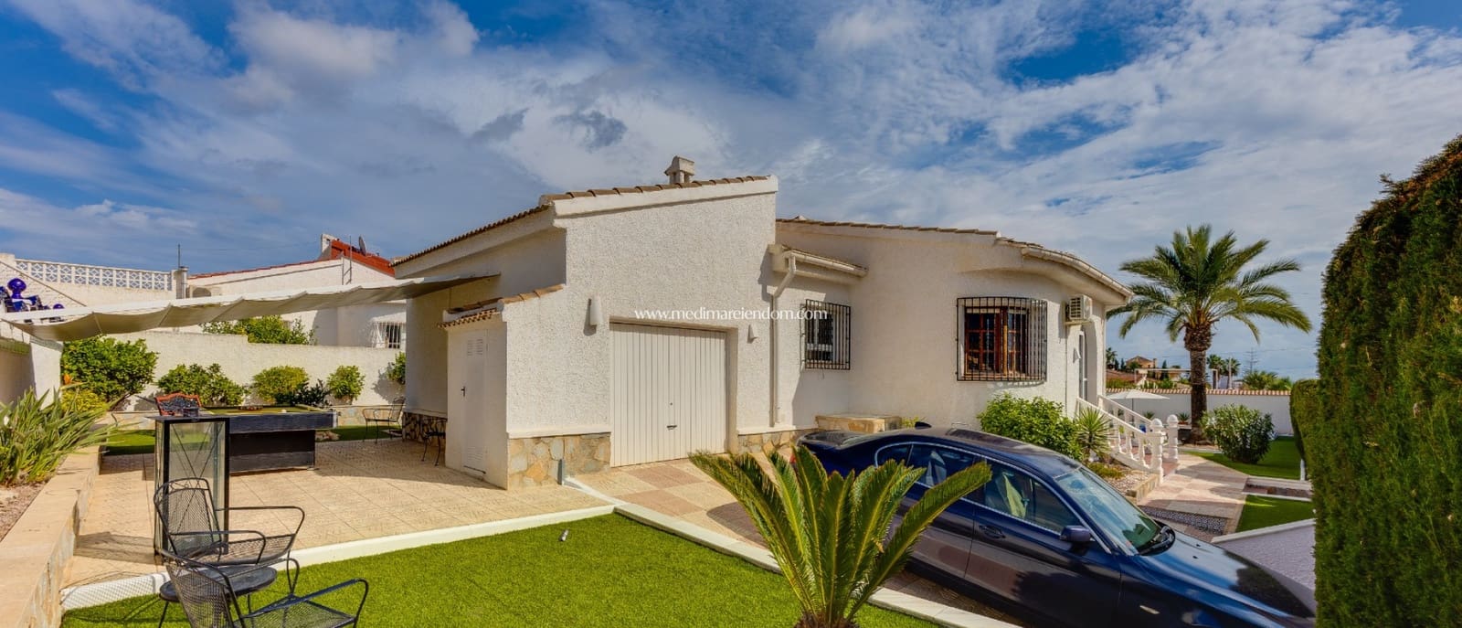 4 bedroom Villa for sale in Ciudad Quesada with pool garage - € 599,000 (Ref: 10162505)