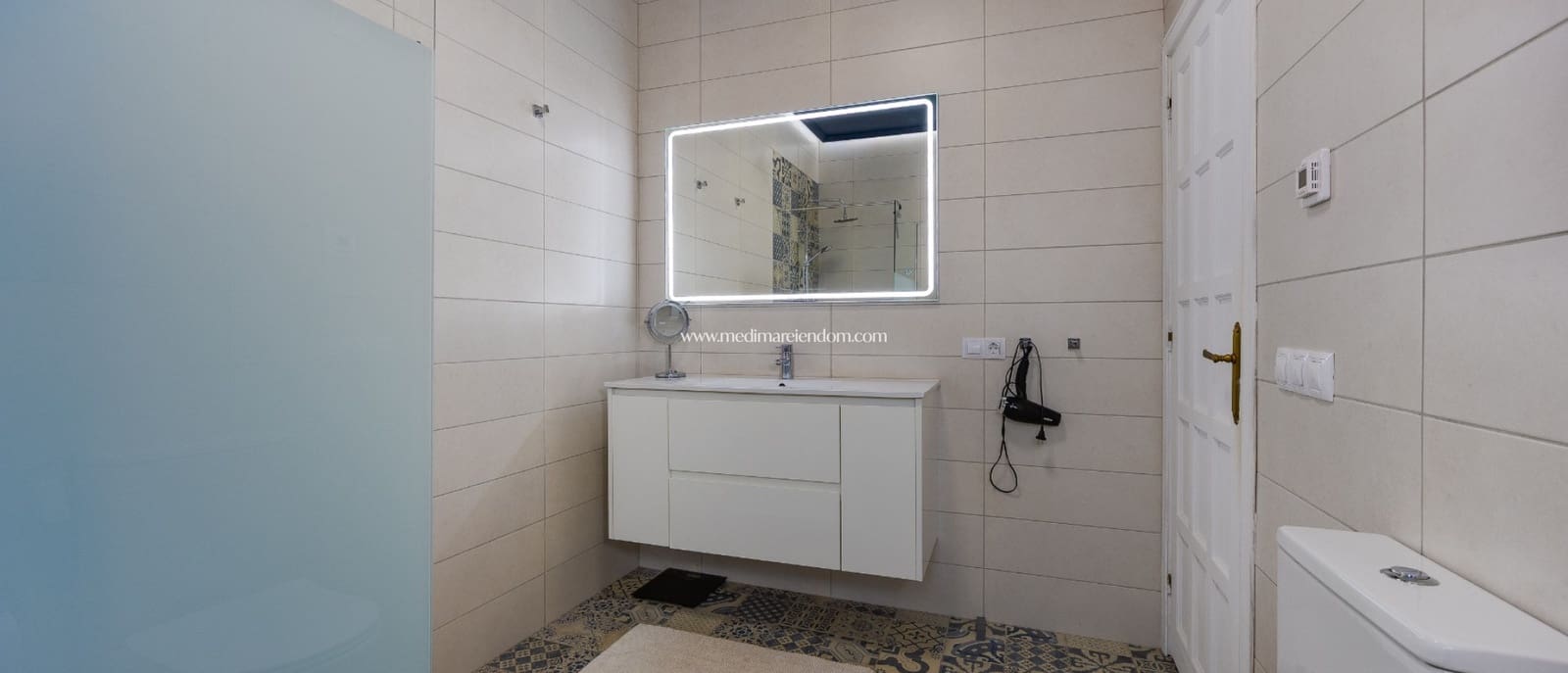 4 bedroom Villa for sale in Ciudad Quesada with pool garage - € 599,000 (Ref: 10162505)
