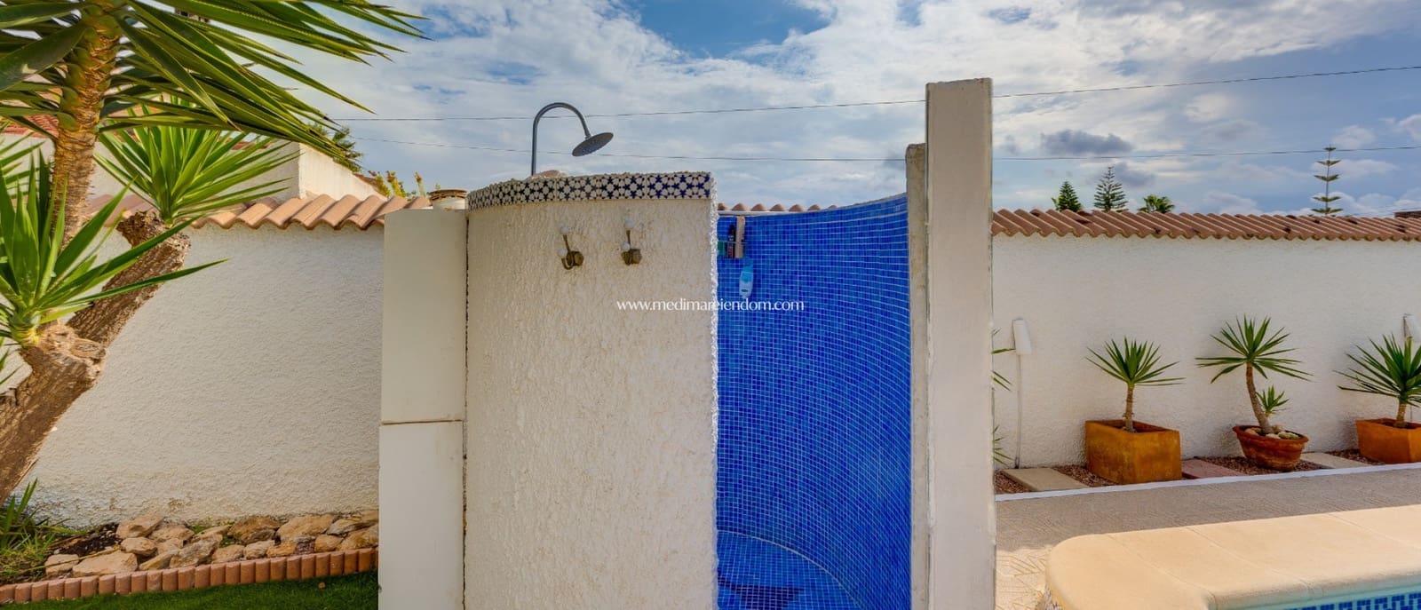 4 bedroom Villa for sale in Ciudad Quesada with pool garage - € 599,000 (Ref: 10162505)