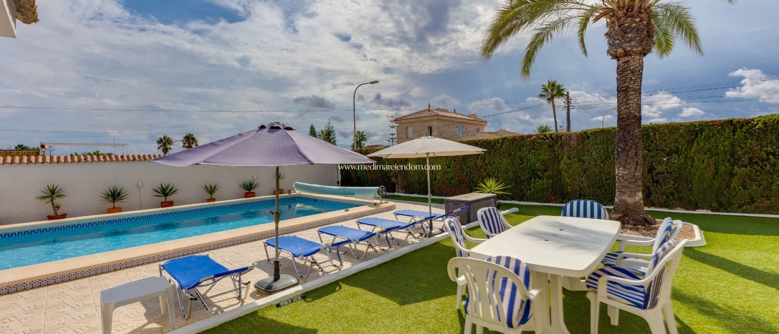 4 bedroom Villa for sale in Ciudad Quesada with pool garage - € 599,000 (Ref: 10162505)