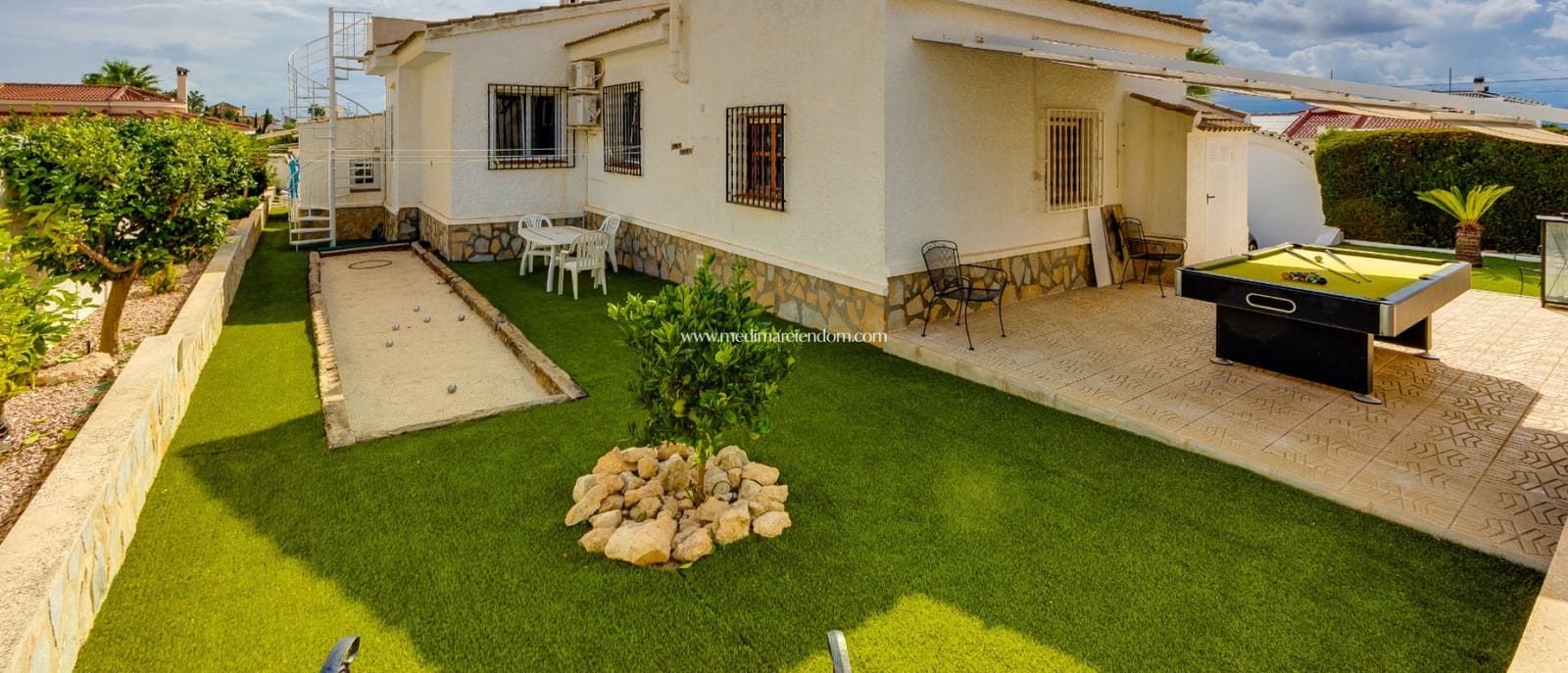 4 bedroom Villa for sale in Ciudad Quesada with pool garage - € 599,000 (Ref: 10162505)