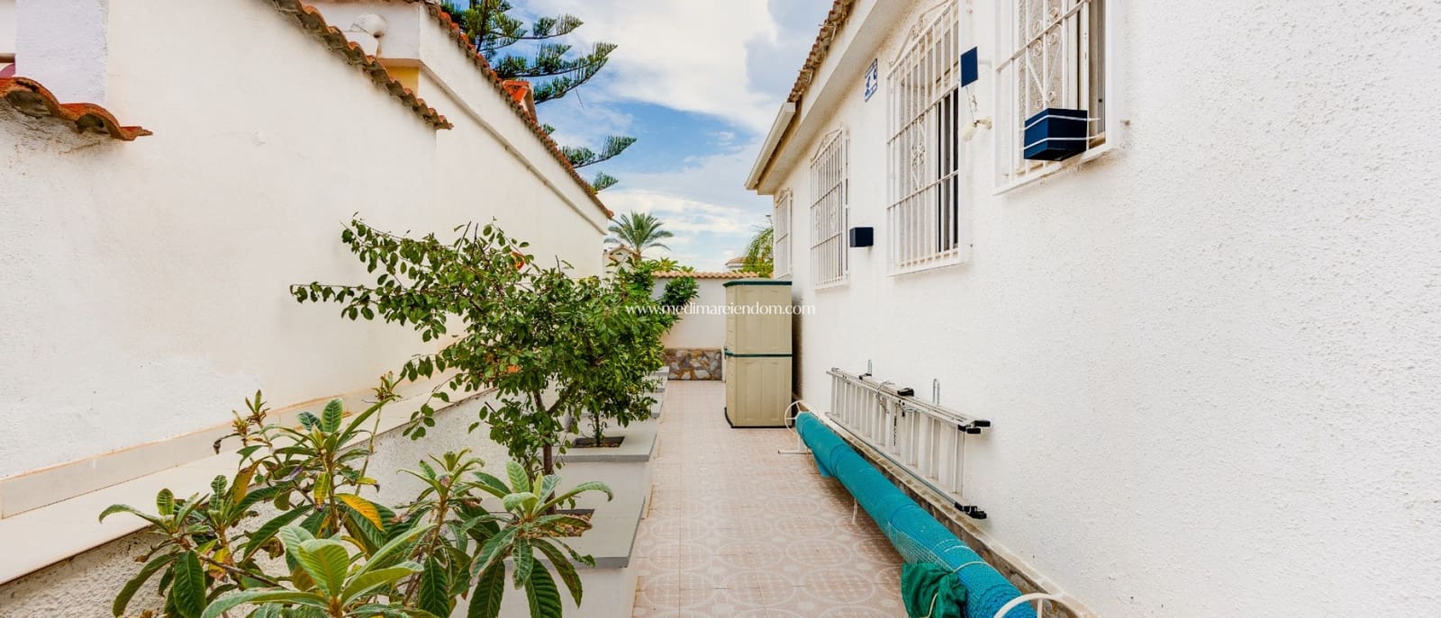 4 bedroom Villa for sale in Ciudad Quesada with pool garage - € 549,000 (Ref: 10162592)