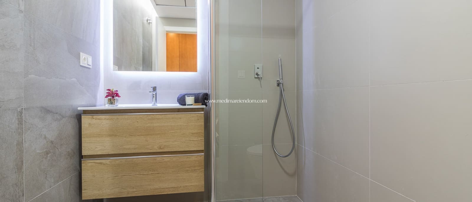 3 chambre Appartement à vendre à Orihuela Costa avec piscine garage - 280 000 € (Ref: 5956680)