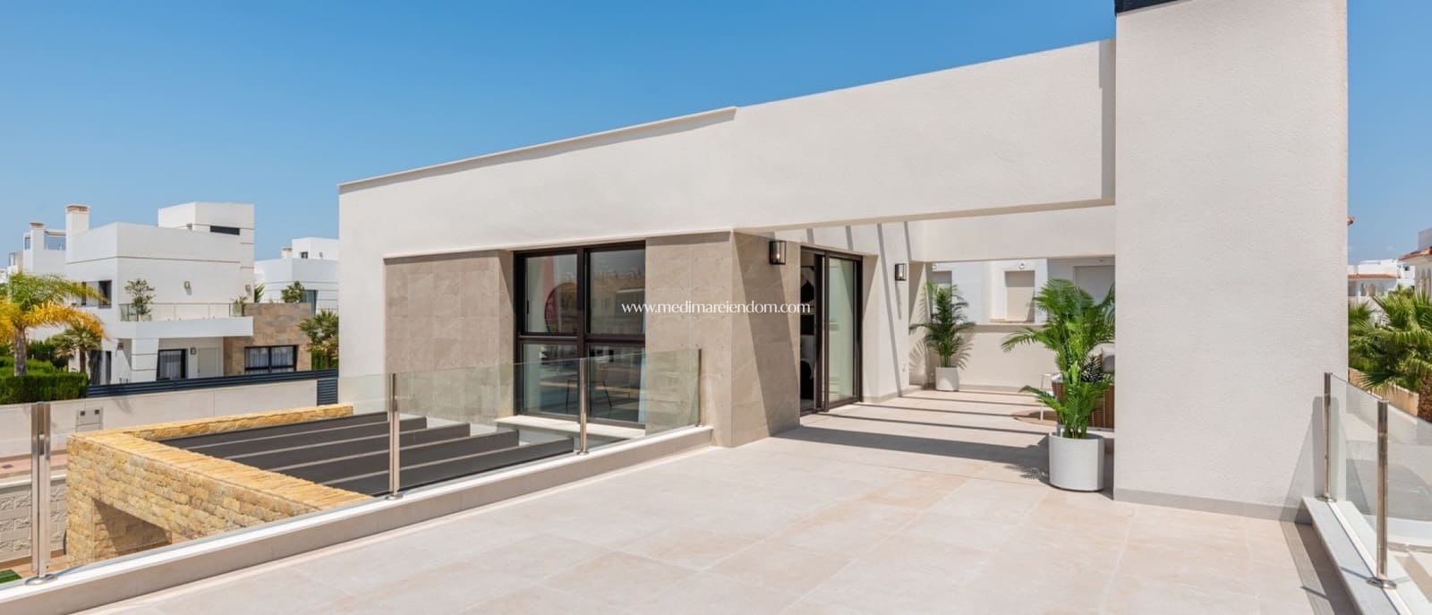 3 makuuhuone Huvila myytävänä paikassa Ciudad Quesada mukana uima-altaan 
autotalli - 869 555 € (Ref: 7042073)