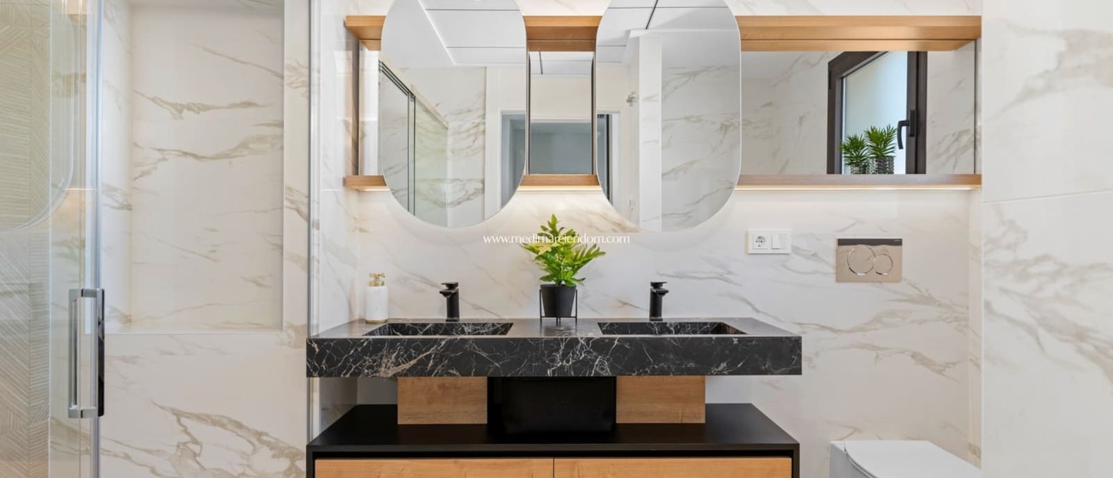 3 makuuhuone Huvila myytävänä paikassa Ciudad Quesada mukana uima-altaan 
autotalli - 869 555 € (Ref: 7042073)