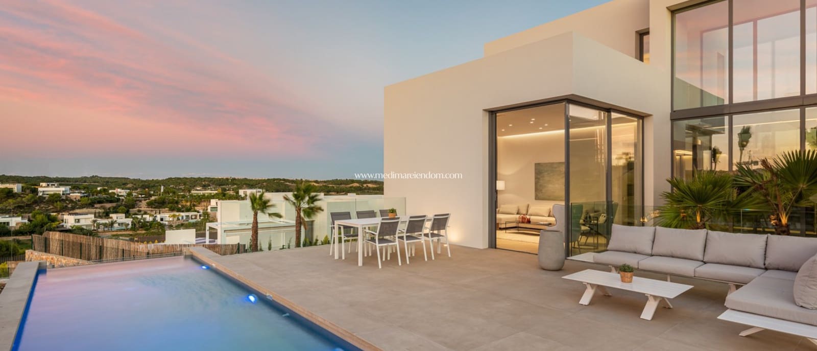 3 slaapkamer Villa te koop in Las Colinas Golf met zwembad - € 1.485.000 (Ref: 7042103)