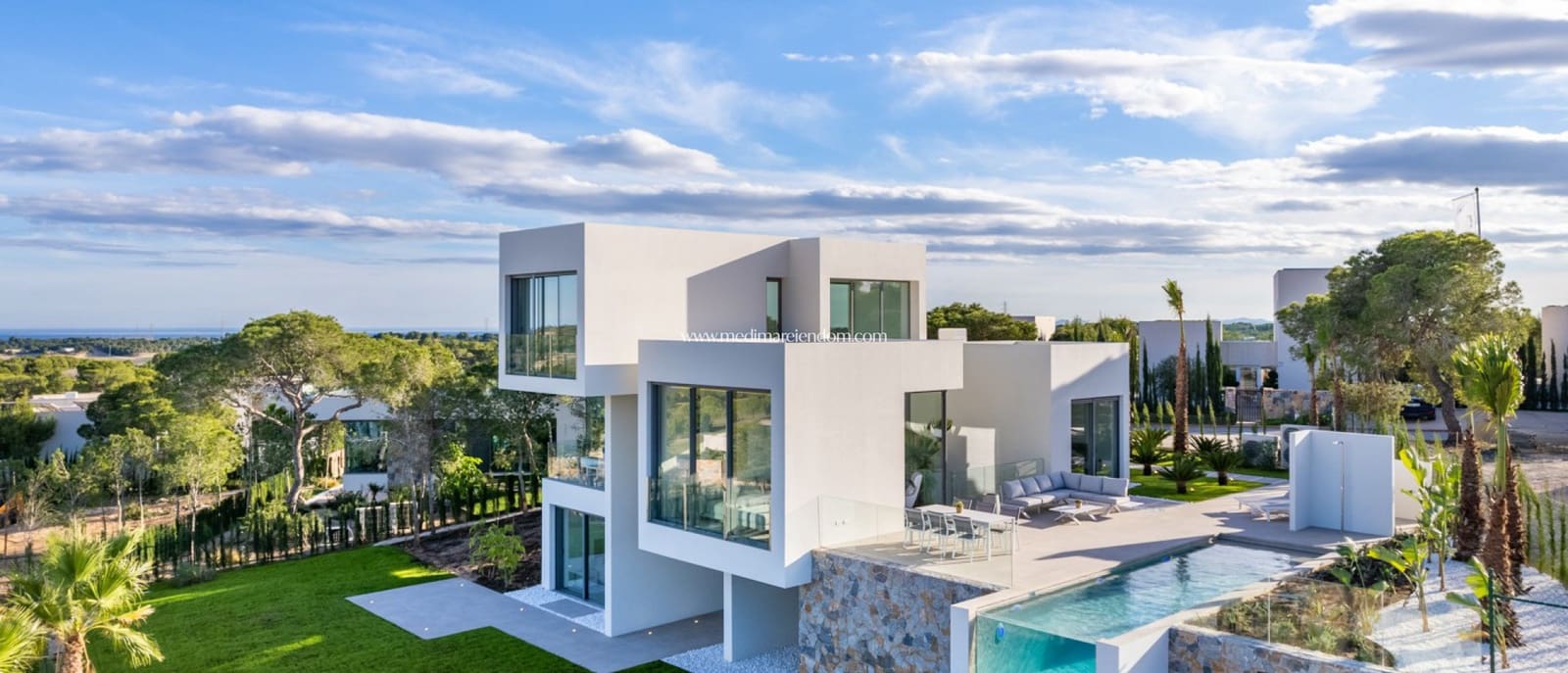 3 slaapkamer Villa te koop in Las Colinas Golf met zwembad - € 1.485.000 (Ref: 7042103)