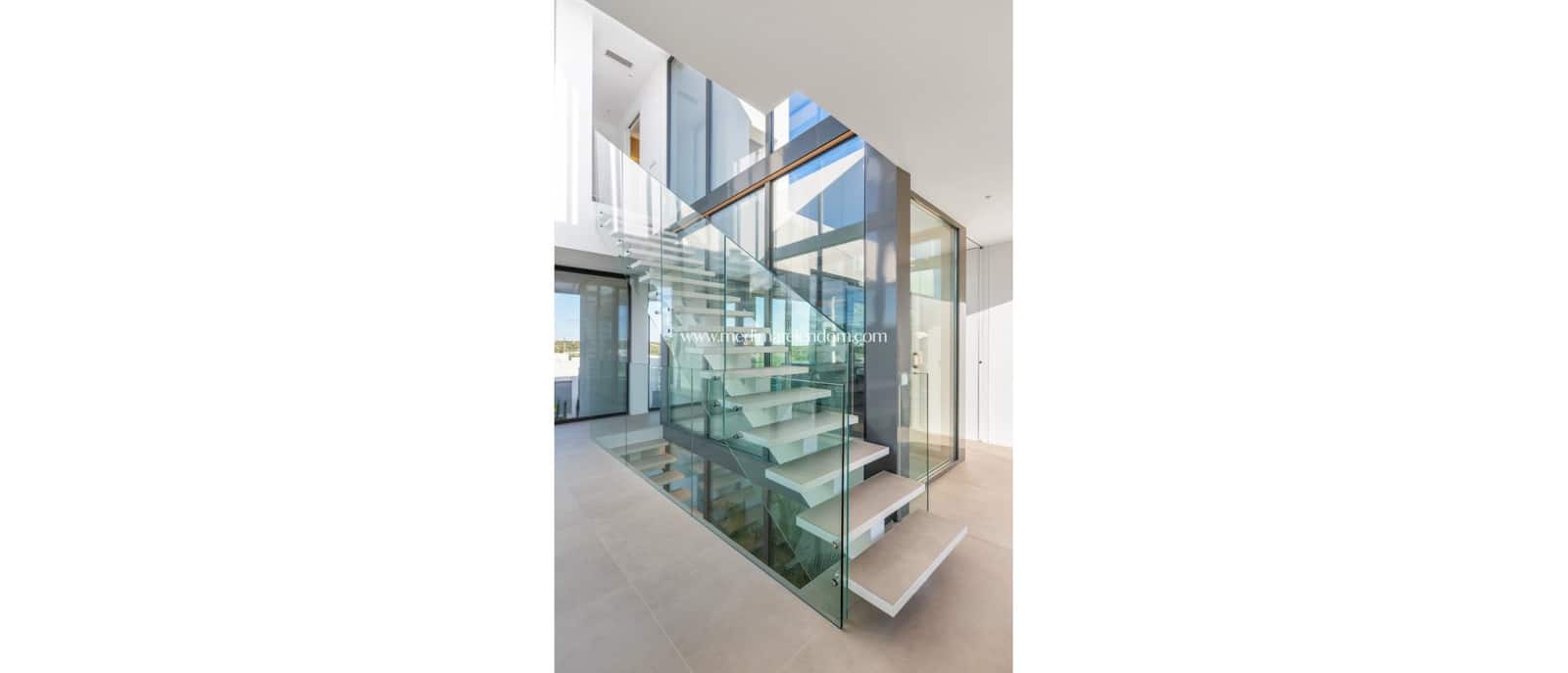 3 slaapkamer Villa te koop in Las Colinas Golf met zwembad - € 1.485.000 (Ref: 7042103)