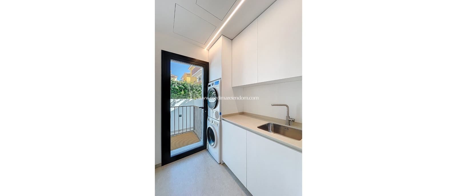 3 sypialnia Willa na sprzedaż w Albir z basenem garażem - 1 450 000 € (Ref: 7258289)