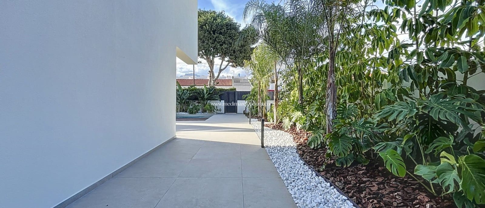 3 sypialnia Willa na sprzedaż w Albir z basenem garażem - 1 450 000 € (Ref: 7258289)