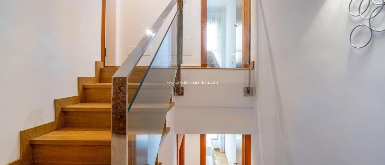 4 soveværelse Lejlighed til salg i La Manga del Mar Menor med swimmingpool garage - € 350.000 (Ref: 9309308)