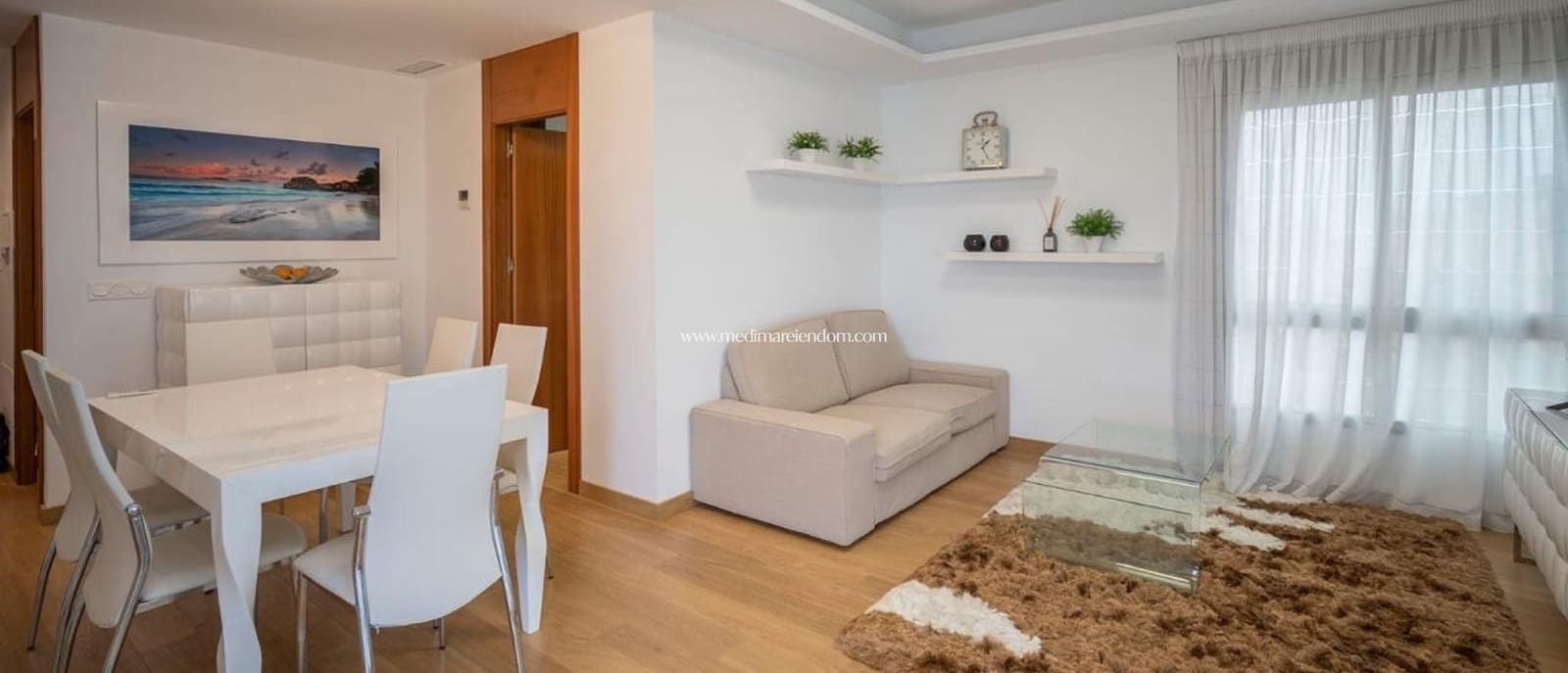 4 soveværelse Lejlighed til salg i La Manga del Mar Menor med swimmingpool garage - € 350.000 (Ref: 9309308)