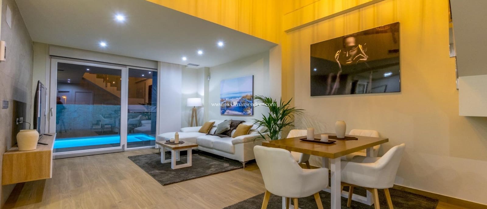 3 bedroom Villa for sale in Ciudad Quesada with pool garage - € 649,000 (Ref: 9312080)