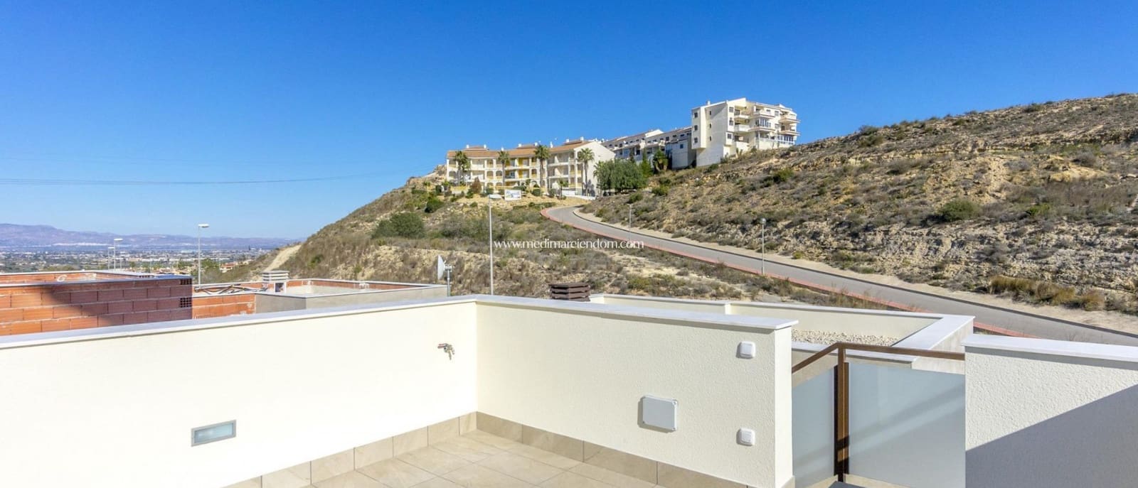 3 bedroom Villa for sale in Ciudad Quesada with pool garage - € 649,000 (Ref: 9312080)