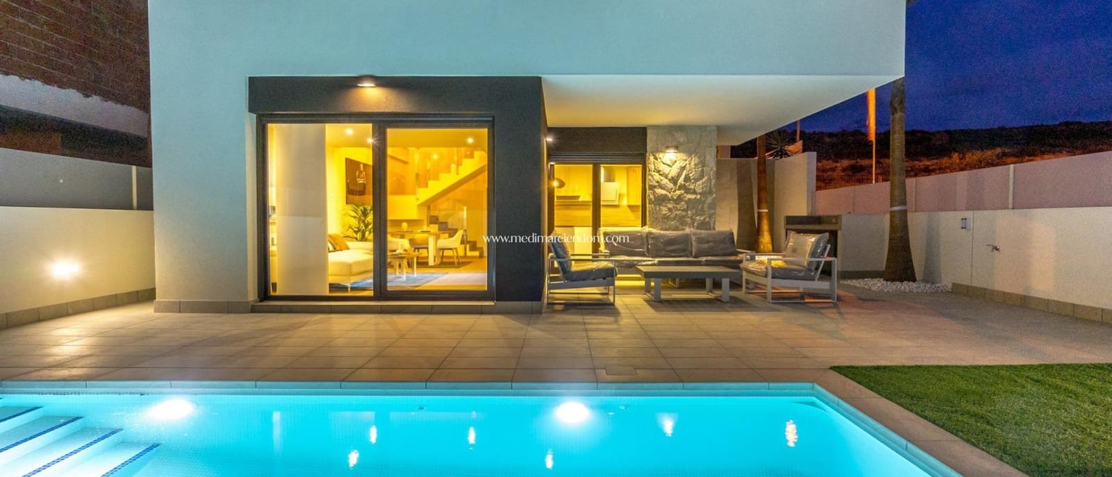 3 bedroom Villa for sale in Ciudad Quesada with pool garage - € 649,000 (Ref: 9312080)