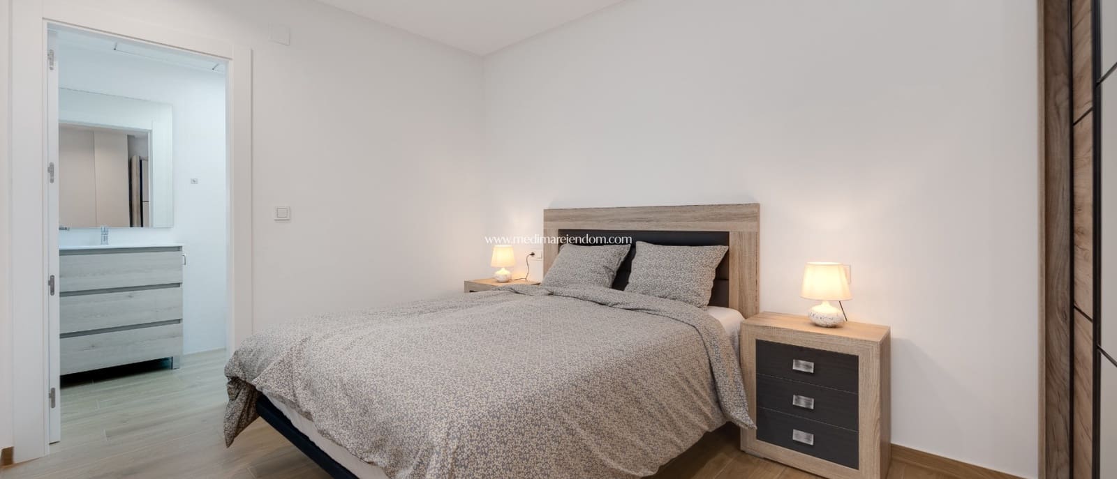 4 bedroom Villa for sale in Ciudad Quesada with pool garage - € 599,000 (Ref: 9329887)