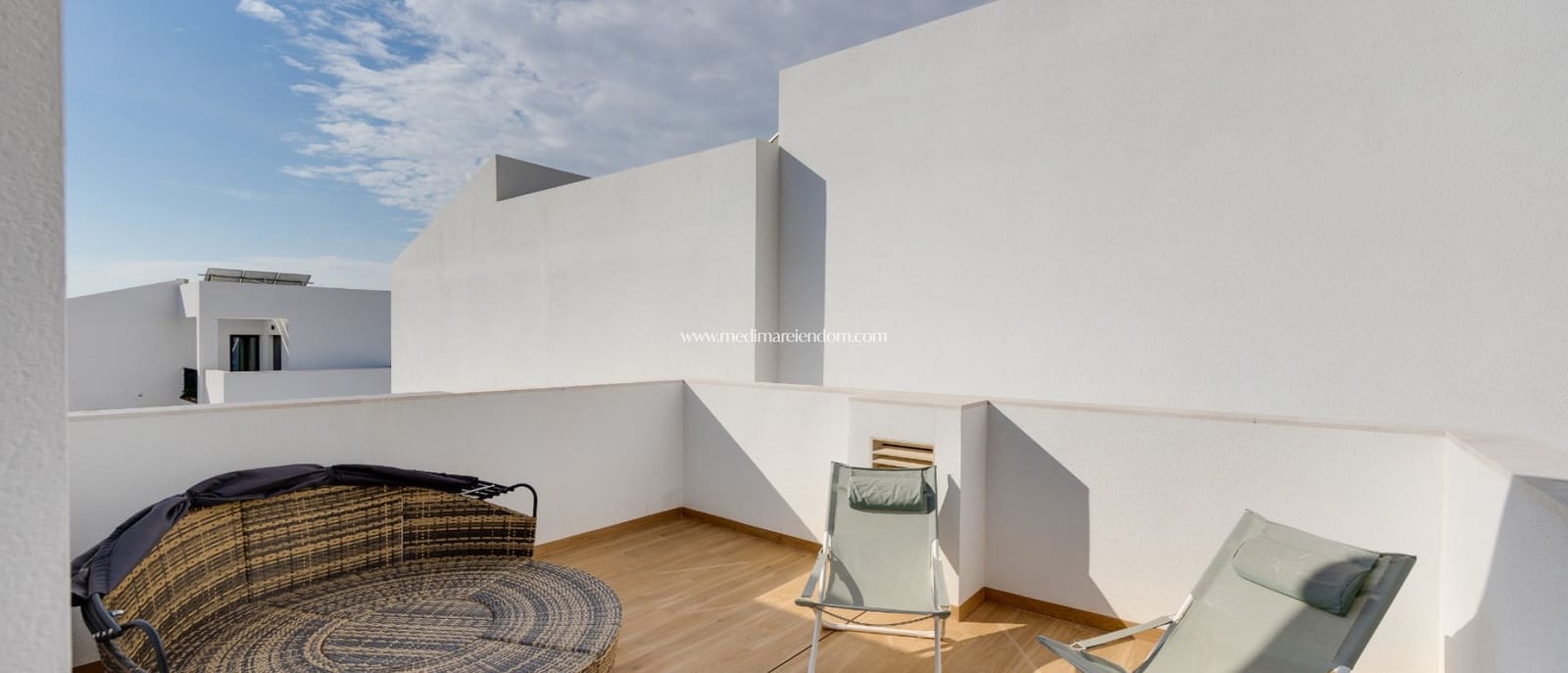 4 bedroom Villa for sale in Ciudad Quesada with pool garage - € 599,000 (Ref: 9329887)